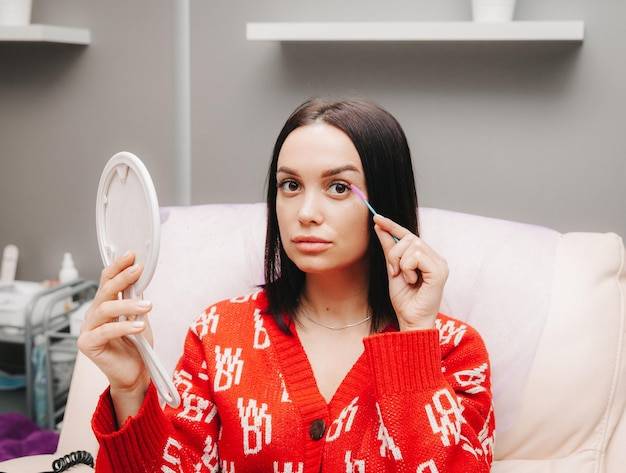 Jak oczyścić twarz przed makijażem żeby skóra wyglądała świeżo?