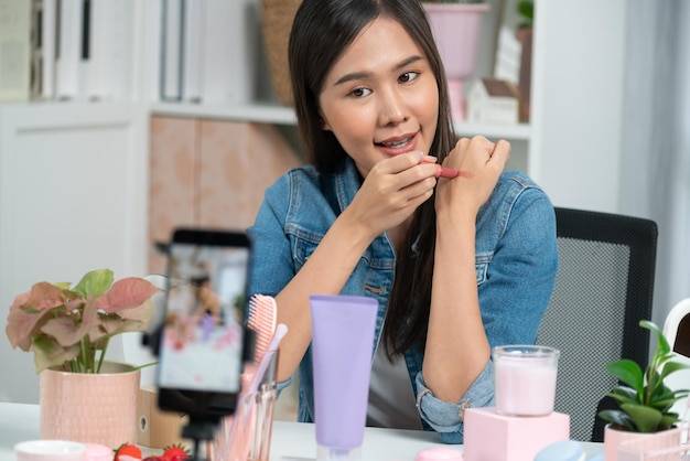 Jakie kosmetyki warto kupić w Japonii podczas podróży?