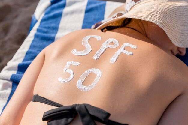 Jaki krem 50 wybrać do codziennej pielęgnacji skóry?