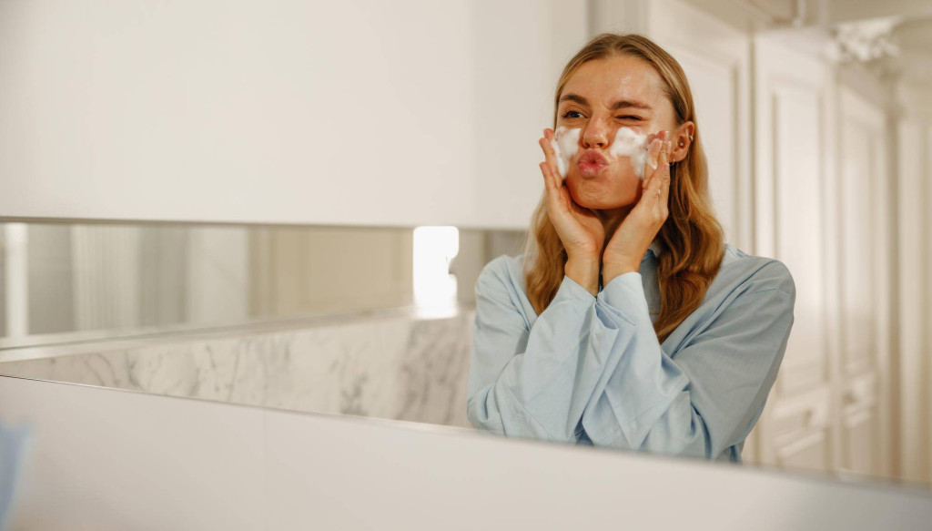 Avene Cleanance Hydra jak stosować przy cerze wrażliwej?