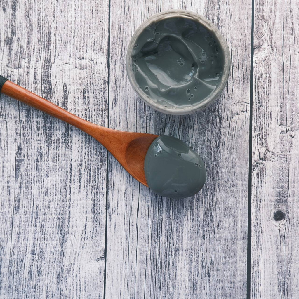 Jaki krem dla 60 latki wybrać na co dzień?